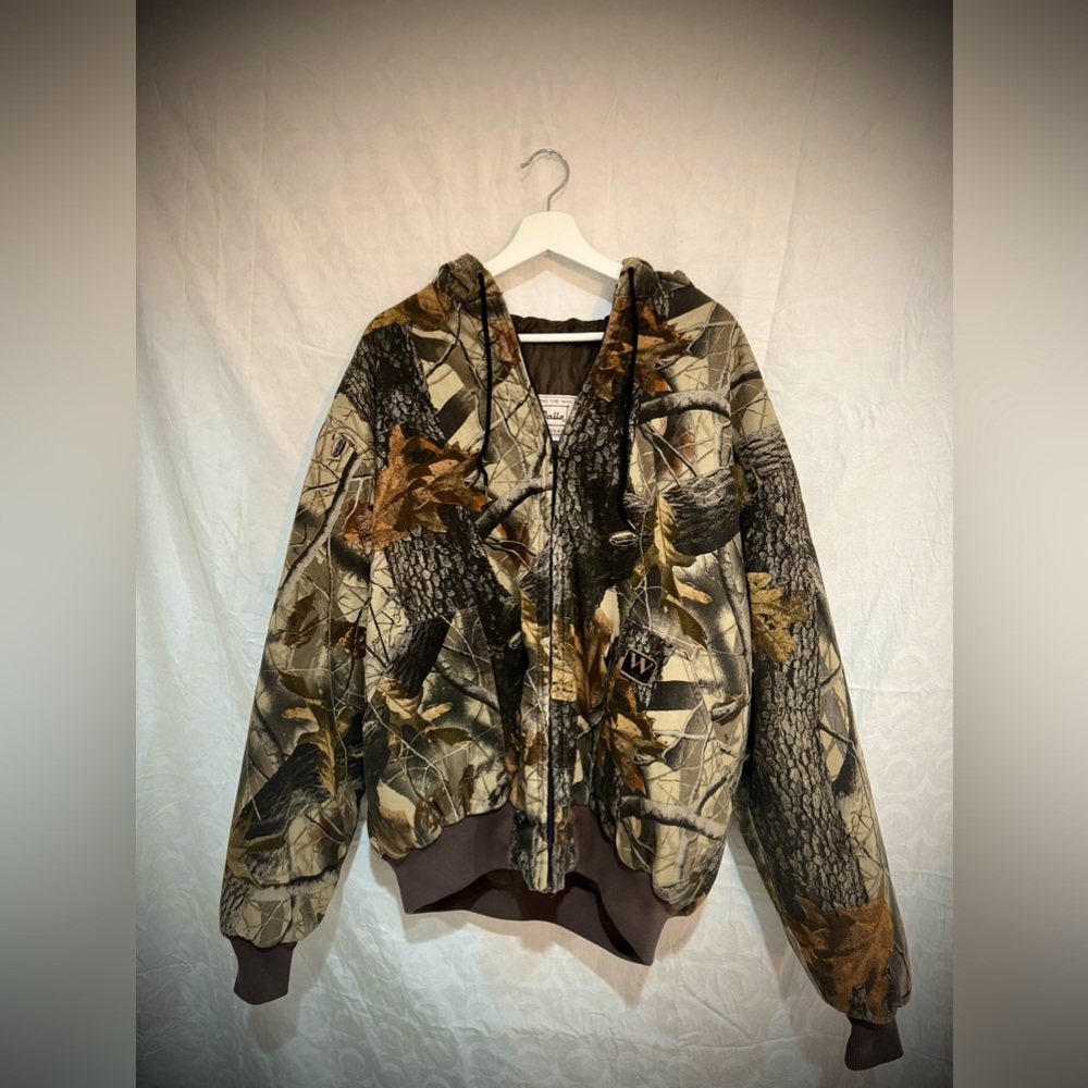 Men’s Real Tree Heavy Duty Camo Jacket !